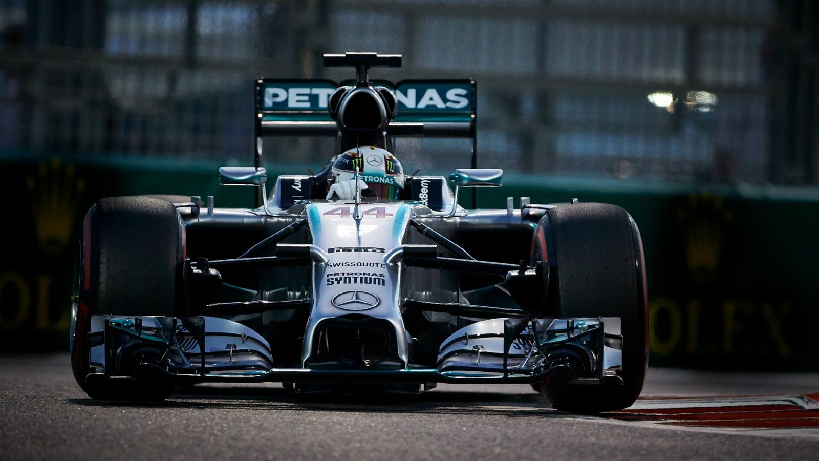 Lewsi Hamilton Abu DhaBI