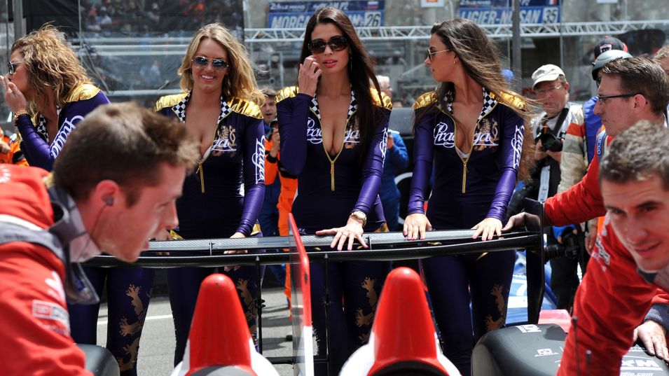 motor_gridgirls.