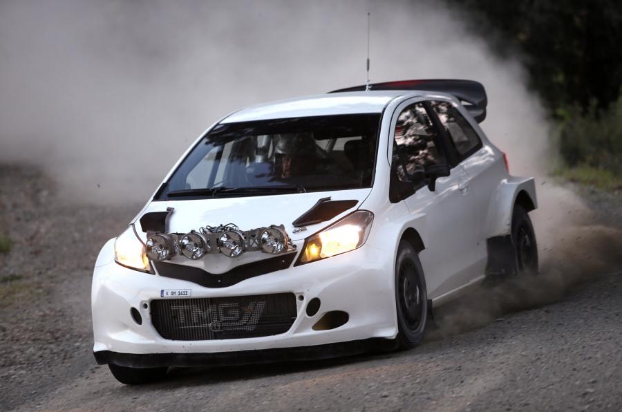 toy-wrc-makinen-1618