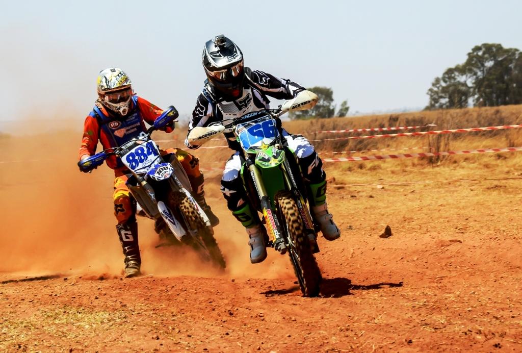 Offroad Motorcycle Racing Action at Rysmierbult