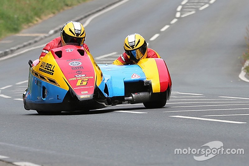 Ian Bell and Carl Bell/Photo Motorsport.com