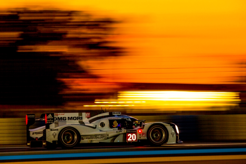 porsche-takes-p1-on-the-starting-grid
