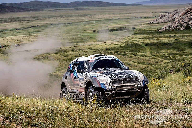 mini-vladimir-vasilyev-konstantin-zhiltsov