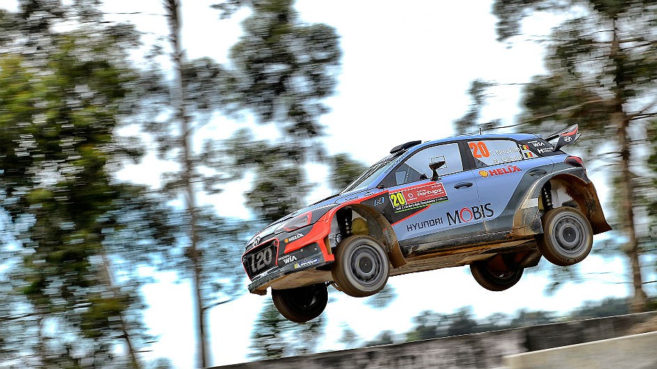 _hyundai-neuville-fly