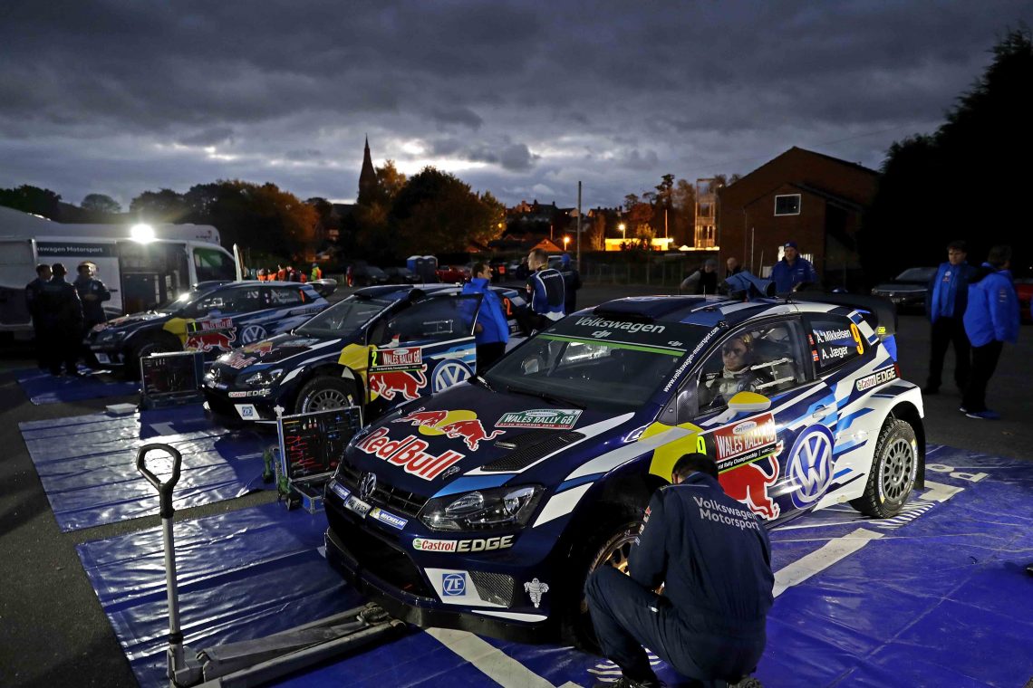 volkswagen-motorsport-three-cars